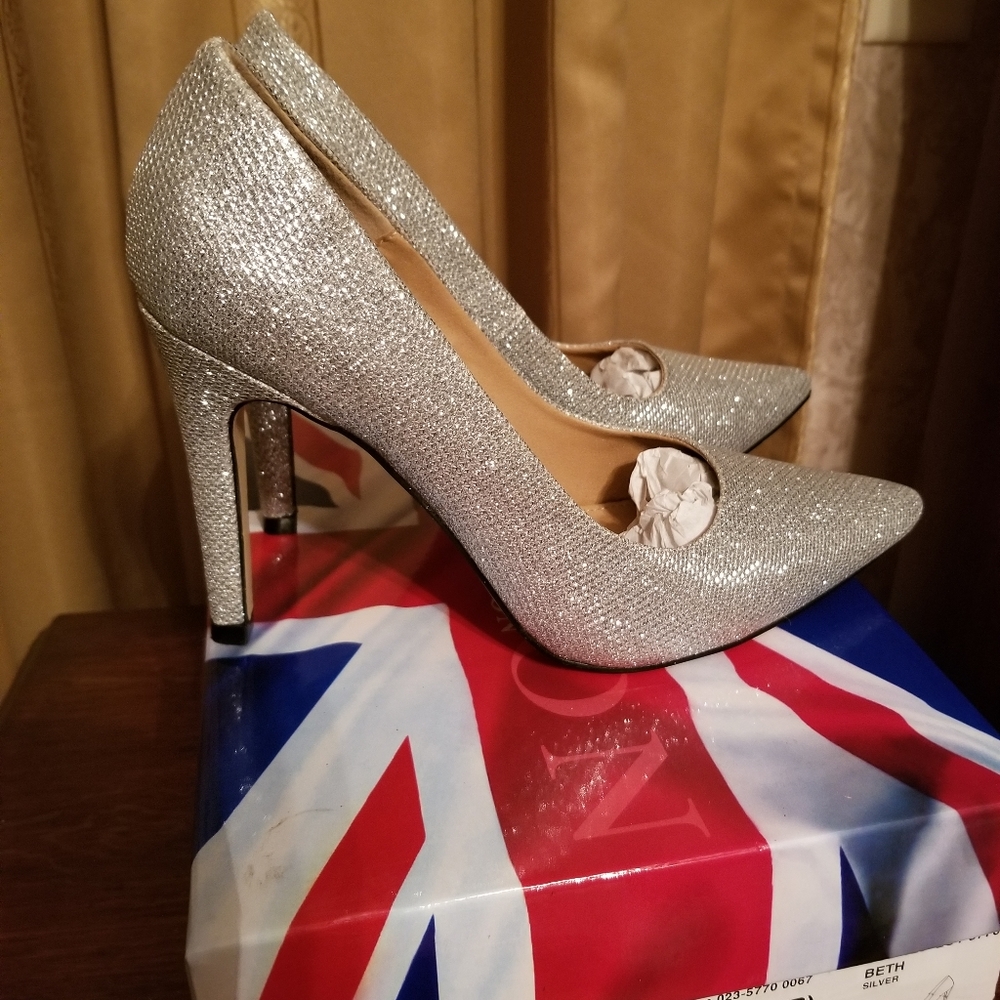 Diba London glitter shoe 7.5M (B)
